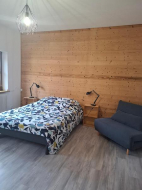 gîte l'œuf ou la poule, parking privé, sur domaine viticole